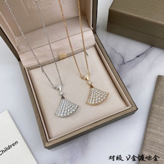 불가리 디바스드림 목걸이 (V-gold소재) (컬러 옐로우골드, 화이트골드)