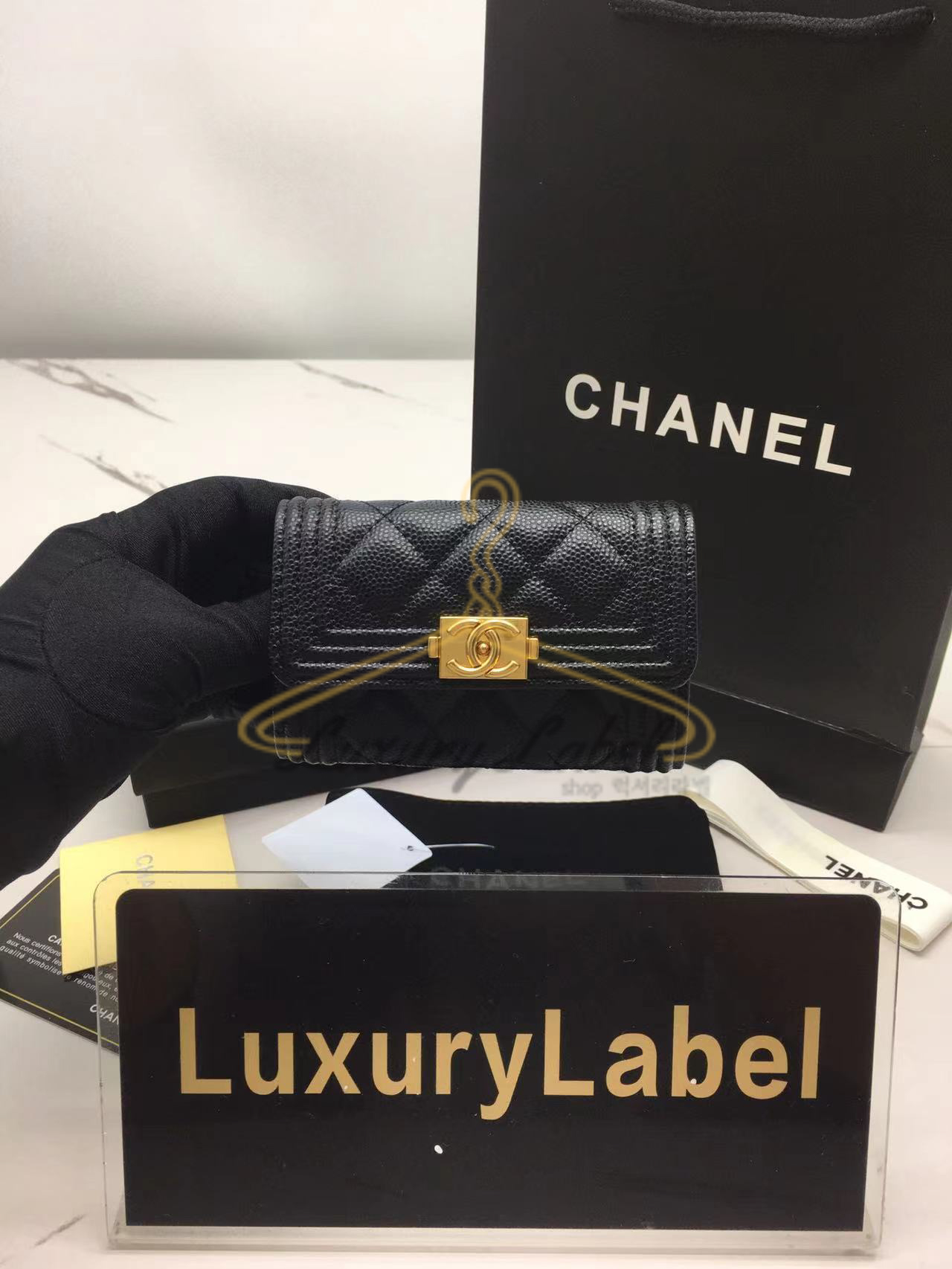 샤넬 보이 카드지갑 (금장) 20시즌