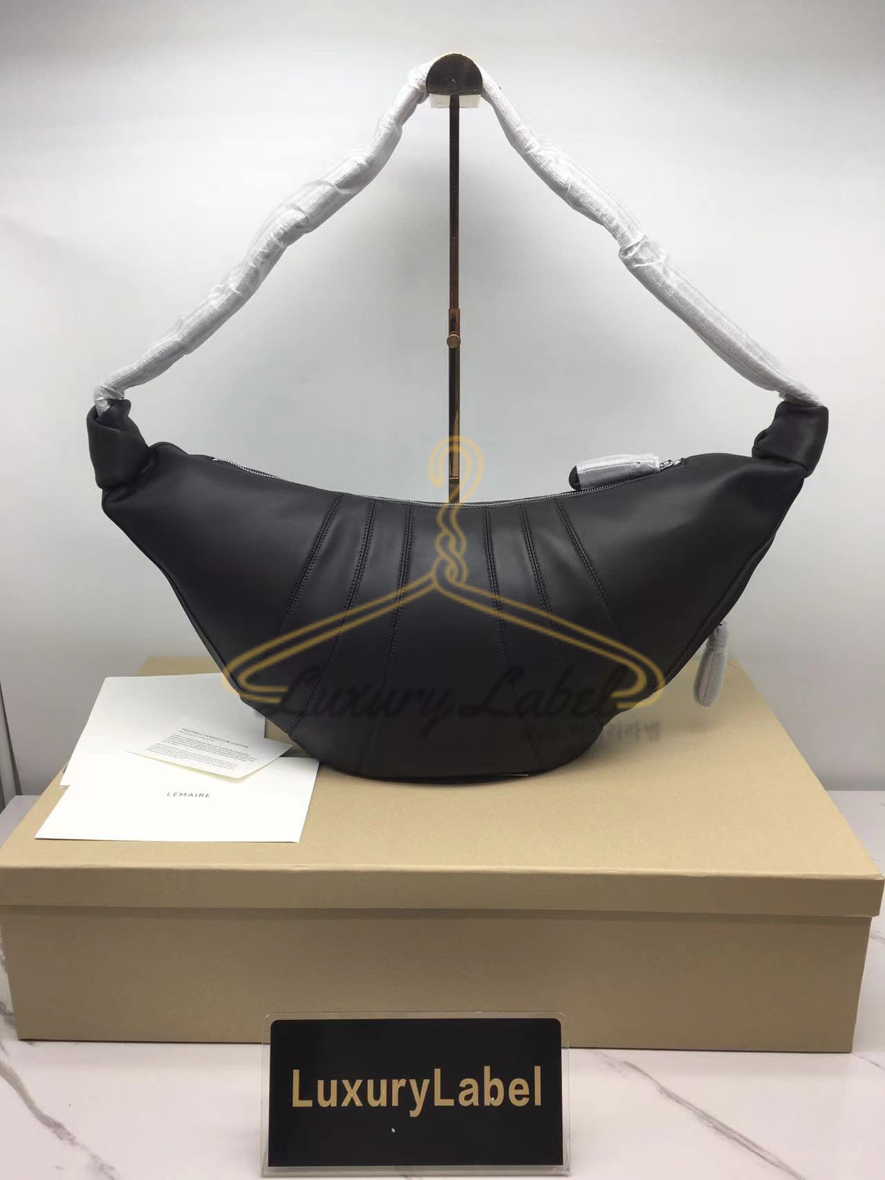 르메르 크로아상 범백 다크 초콜릿 컬러 (36.5cm,56cm)