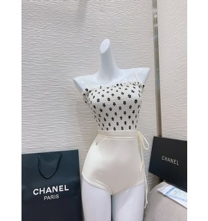 샤넬 모노키니