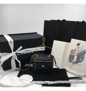 샤넬 베니티 미니 백 신형 (캐비어)