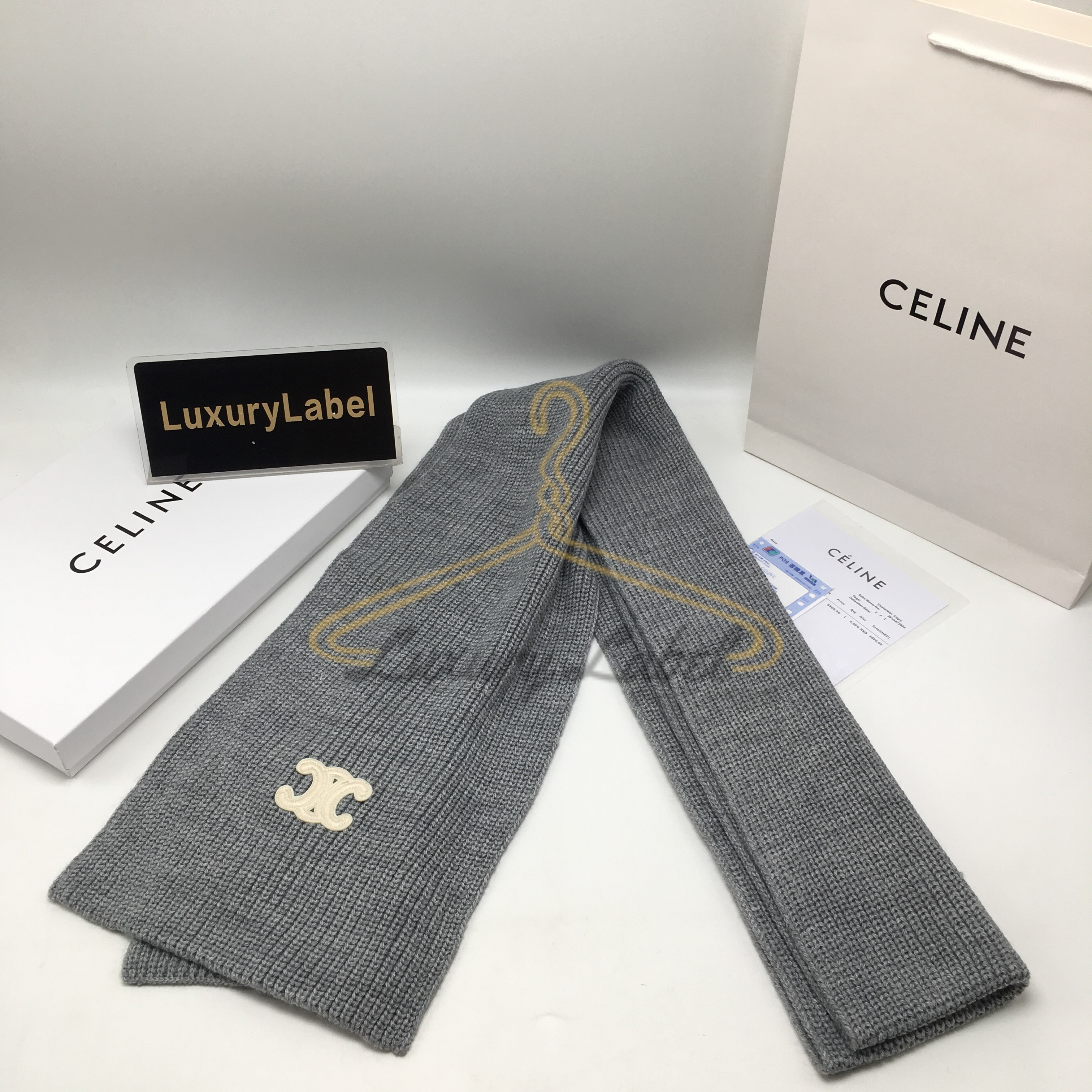 셀린느 트리오페 머플러