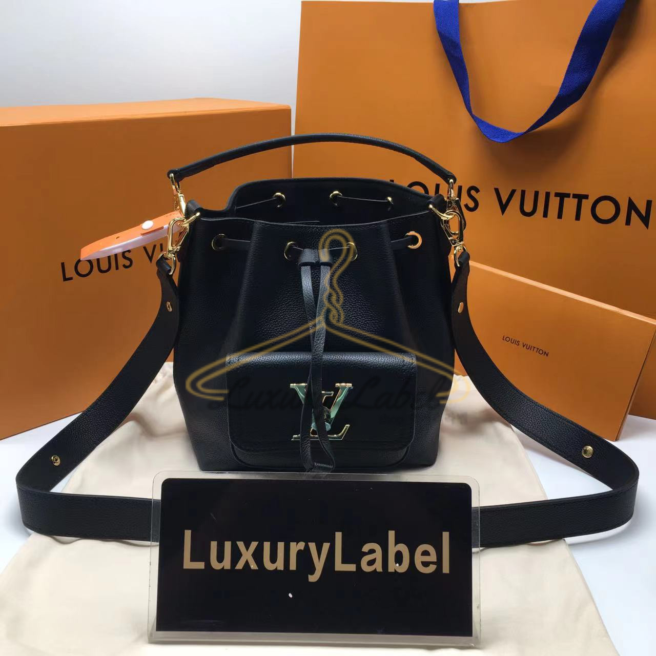 루이비통 락미 버킷 블랙 M57687