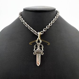 크롬하츠 미디움 대거 체인 펜던트