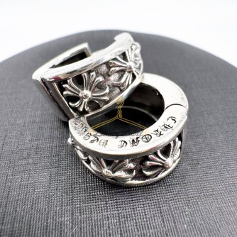 크롬하츠 네로우V-CHX 밴드 이어링