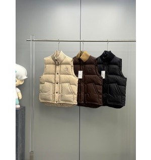 셀린느 트리옴프 퀼팅 다운 베스트 (3COLOR)