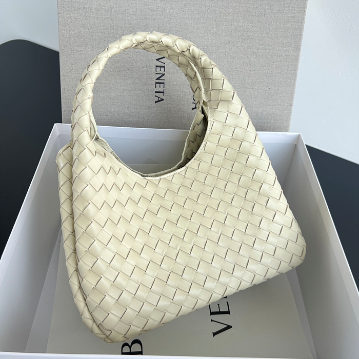 보테가베네타 캄파나 미디엄 844249